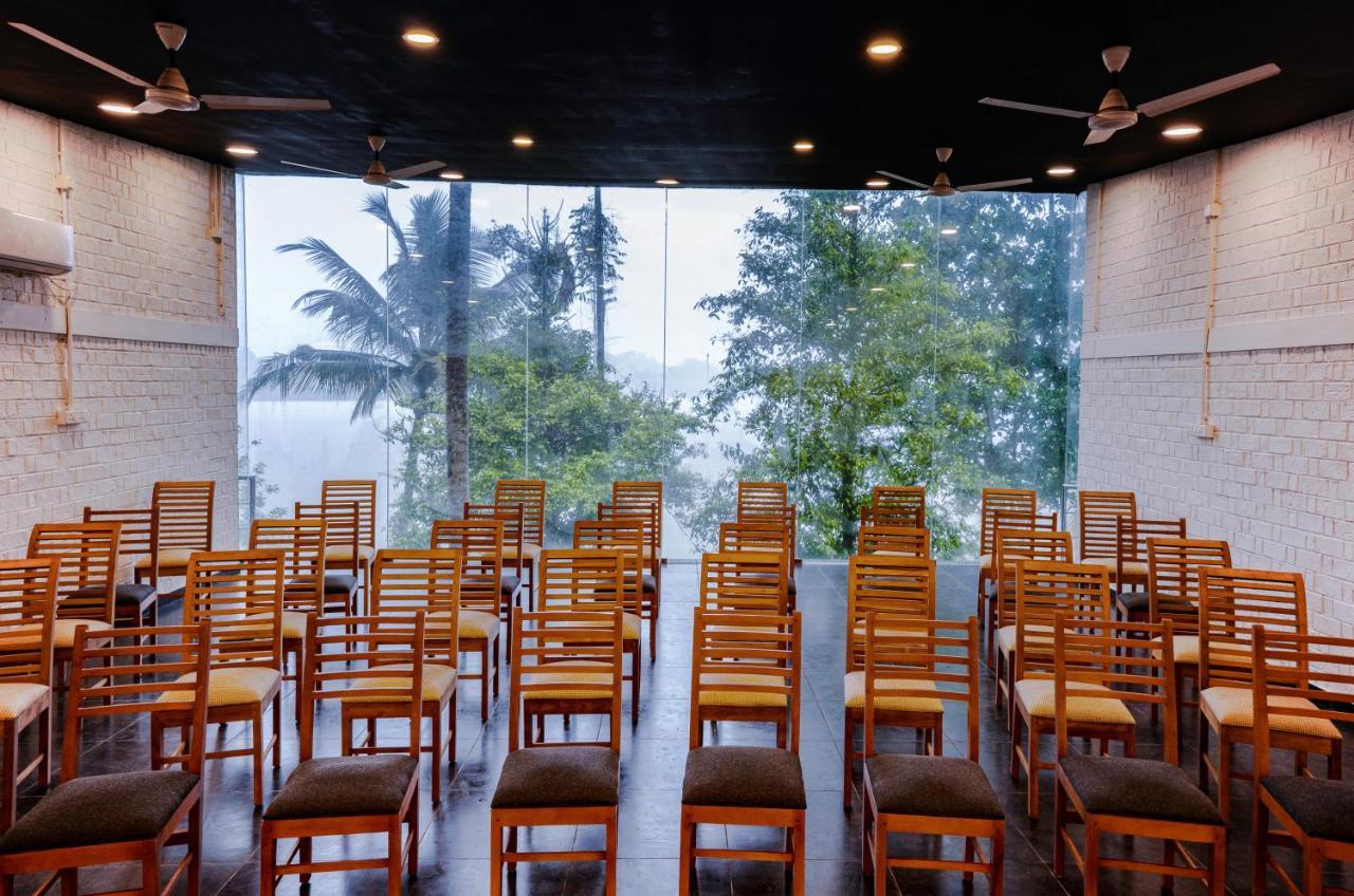 S River Resorts Kochi Exteriér fotografie